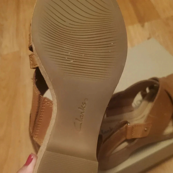 Clarks collection Gisele Ivy Tan Leather womans 7.5. Sandal platforms - Picture 6 of 6